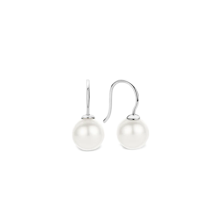 lustrous white pearls, these TI SENTO earrings