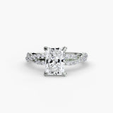 The Twisted Pavé Solitaire