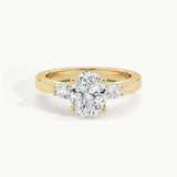 Yellow Gold, Oval, down view