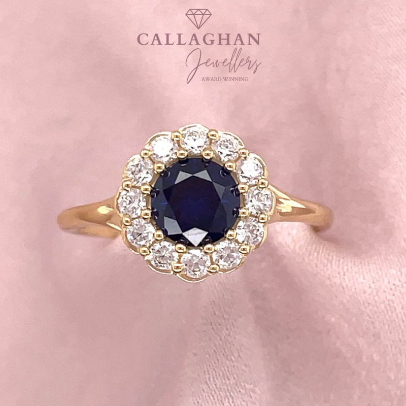 9ct Yellow Gold and Sapphire Dress Ring